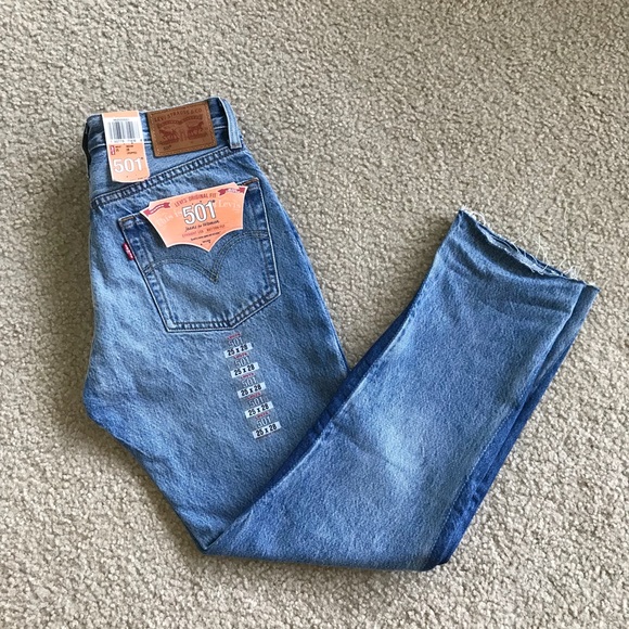 ✨LAST 1 sz24 ! NWT Levi’s 501 Cropped Jeans - Picture 7 of 7